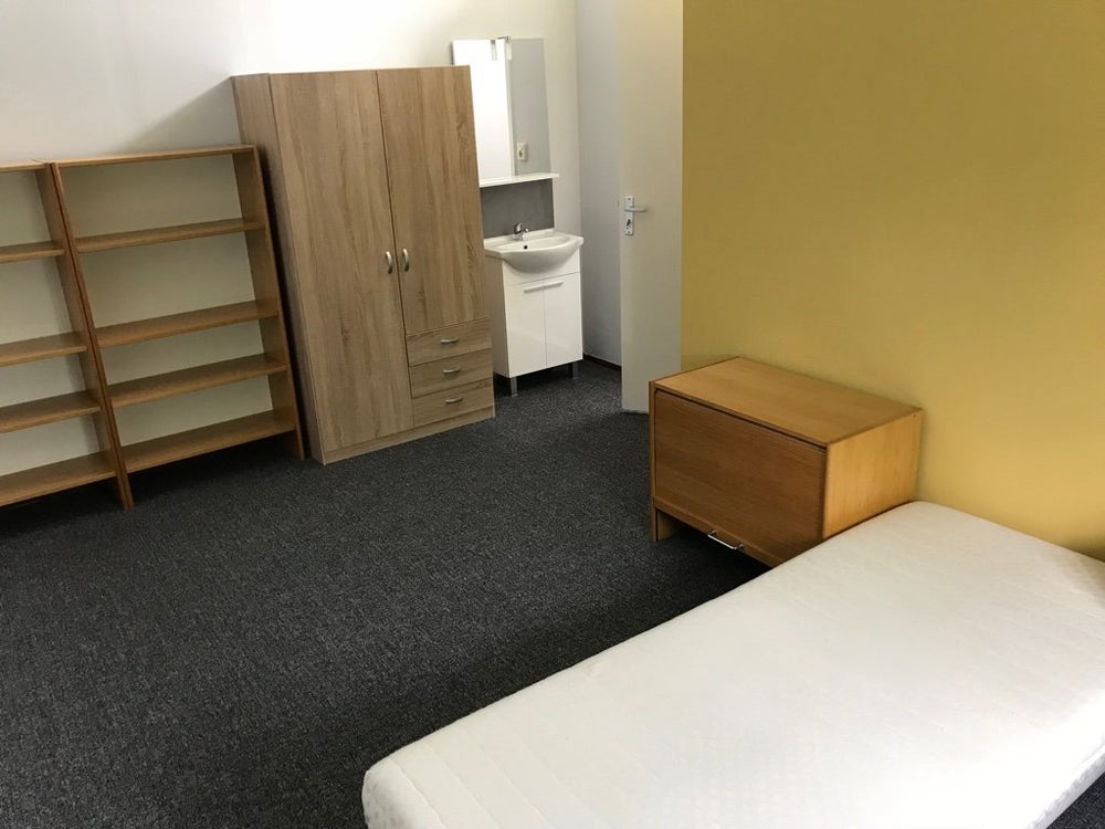 53021800.1642258940-532