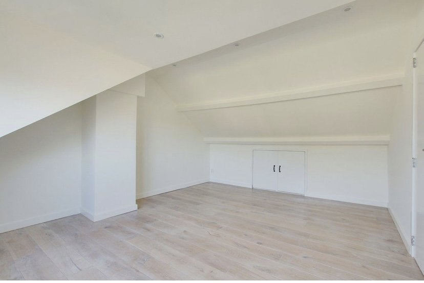 52945693.1634207526-625