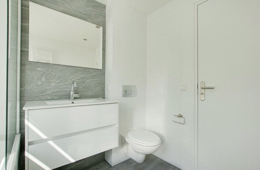 52945693.1634207531-441